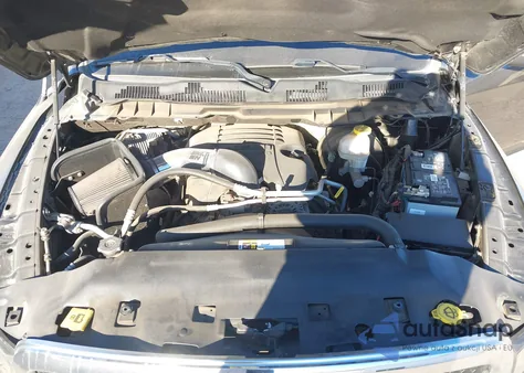 2019 Ram 1500 Classic Slt 4X4 5'7 Box z USA, uszkodzony, nr VIN 3C6RR7LT4KG630072